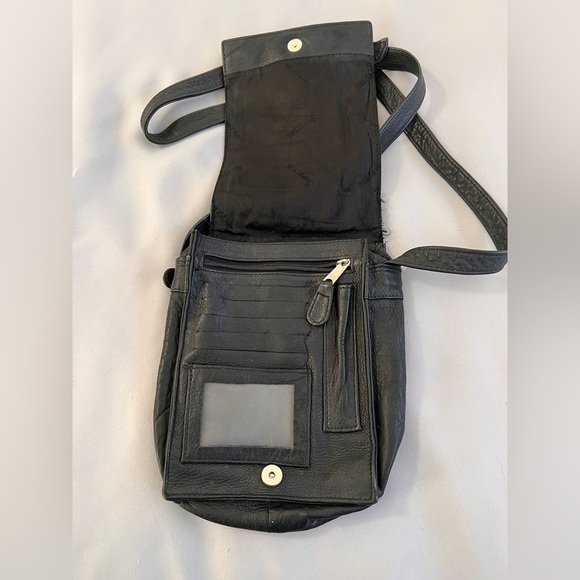 Sorpresa! Black Leather Crossbody Shoulder Purse Bag Studded Boho - Picture 5 of 10